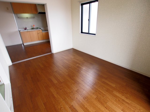 K.ガーデンの洋室