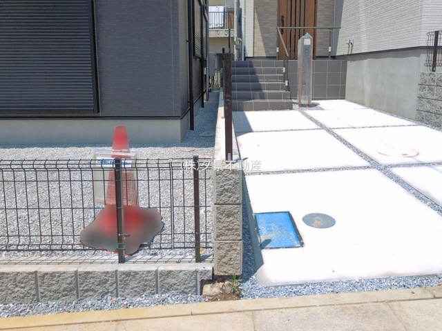 《仲介手数料無料》南区大字太田窪2272-6新築一戸建てジオヴィスタ