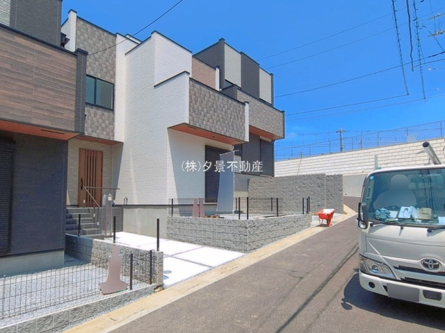 《仲介手数料無料》南区大字太田窪2272-6新築一戸建てジオヴィスタ