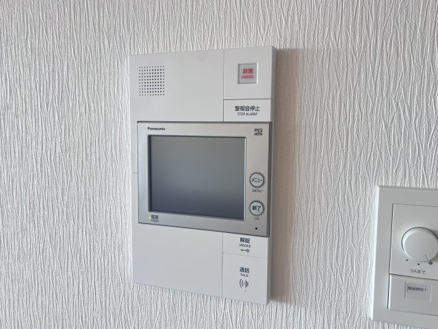 【セキュリティ】 | プレジオ西宮北口 | モニター付きインターホンです