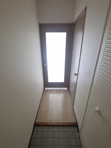 【玄関】