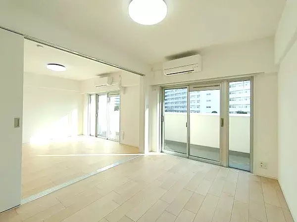 なぎさニュータウン２号棟　３階　空室の居間・リビング
