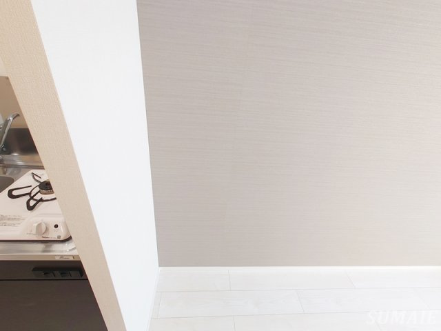 ソレイユテラス東十条のキッチン|冷蔵庫置場です☆