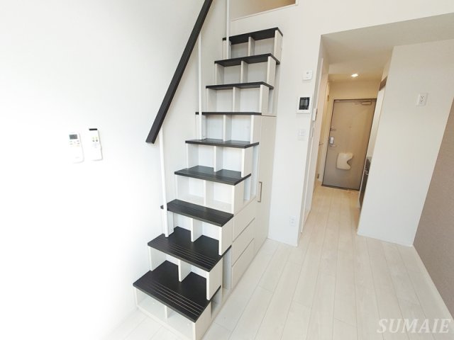 ソレイユテラス東十条のその他|ロフトに上がる階段です☆