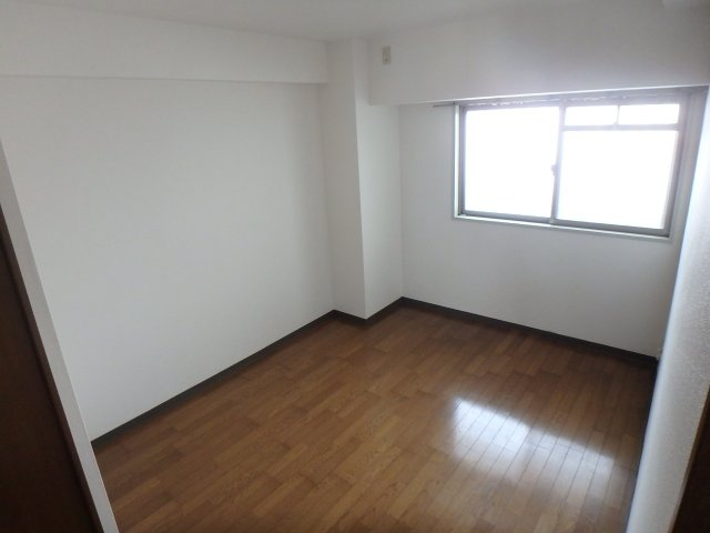 王子佐藤ハイムの洋室