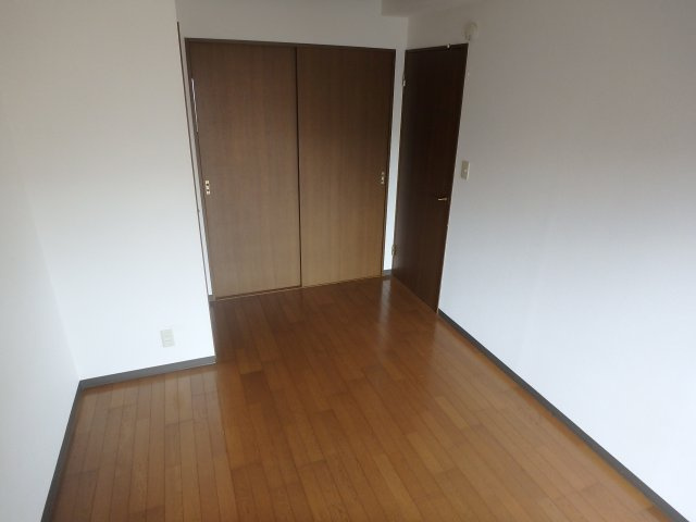 王子佐藤ハイムの洋室