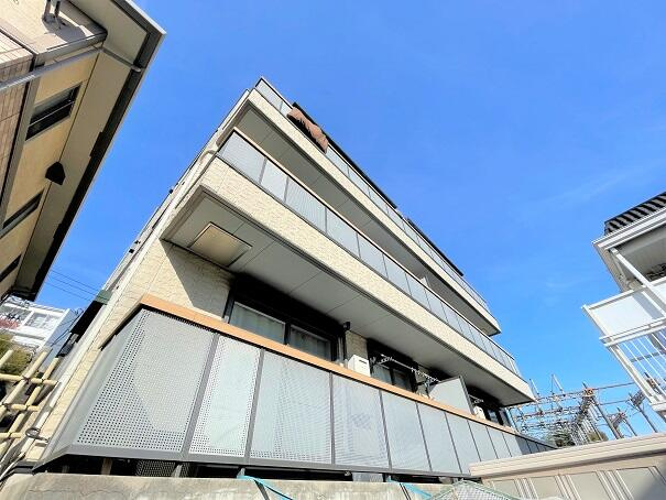 川崎市多摩区西生田２丁目の賃貸マンションの外観