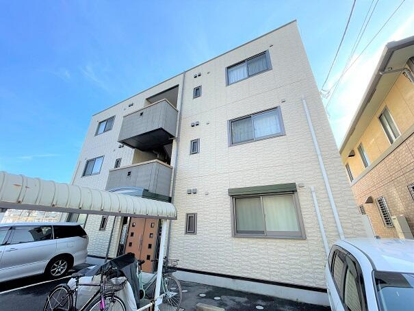 川崎市多摩区西生田２丁目の賃貸マンションの外観