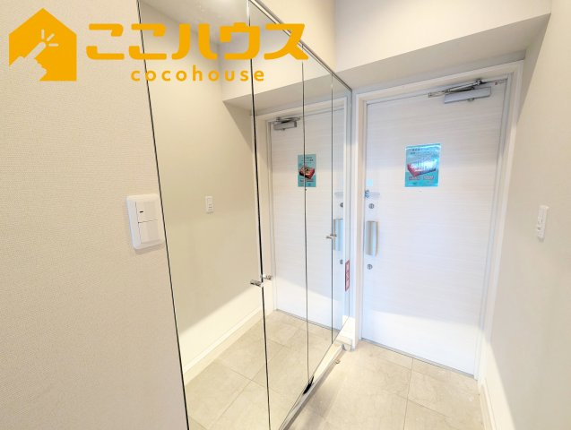 ザエテルインディゴ本部の玄関|大容量のシューズボックス
