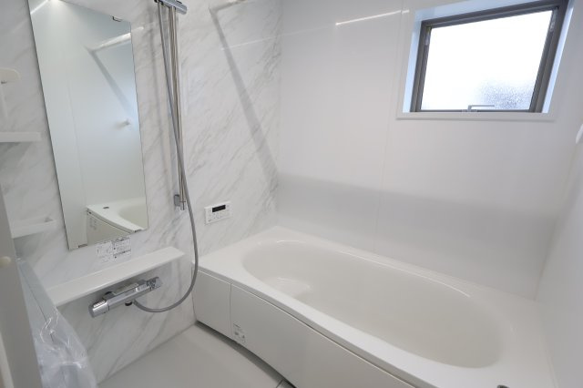 《仲介手数料無料》桜区西堀５丁目9-18新築一戸建てミラスモの浴室