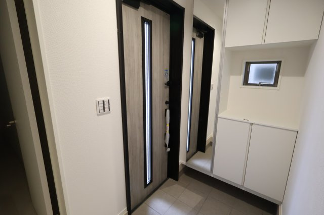 《仲介手数料無料》桜区西堀５丁目9-18新築一戸建てミラスモの玄関