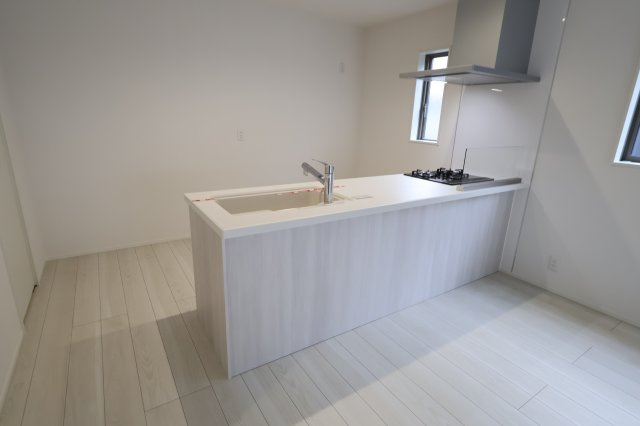 《仲介手数料無料》桜区西堀５丁目9-18新築一戸建てミラスモのキッチン