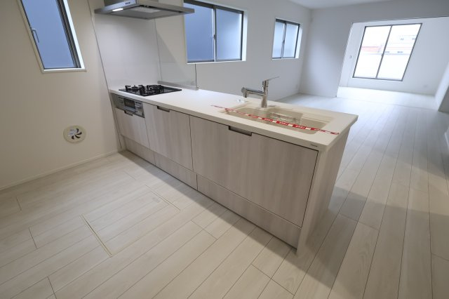 《仲介手数料無料》桜区西堀５丁目9-18新築一戸建てミラスモのキッチン