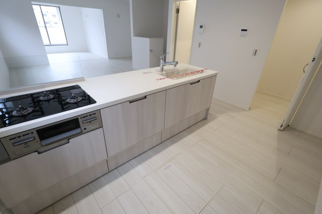 《仲介手数料無料》桜区西堀５丁目9-18新築一戸建てミラスモのキッチン