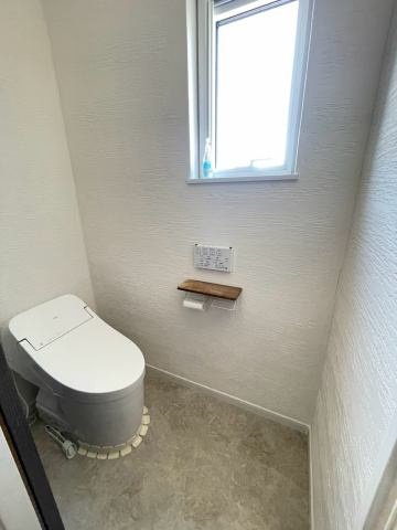 滝沢市大釜風林19-22のトイレ