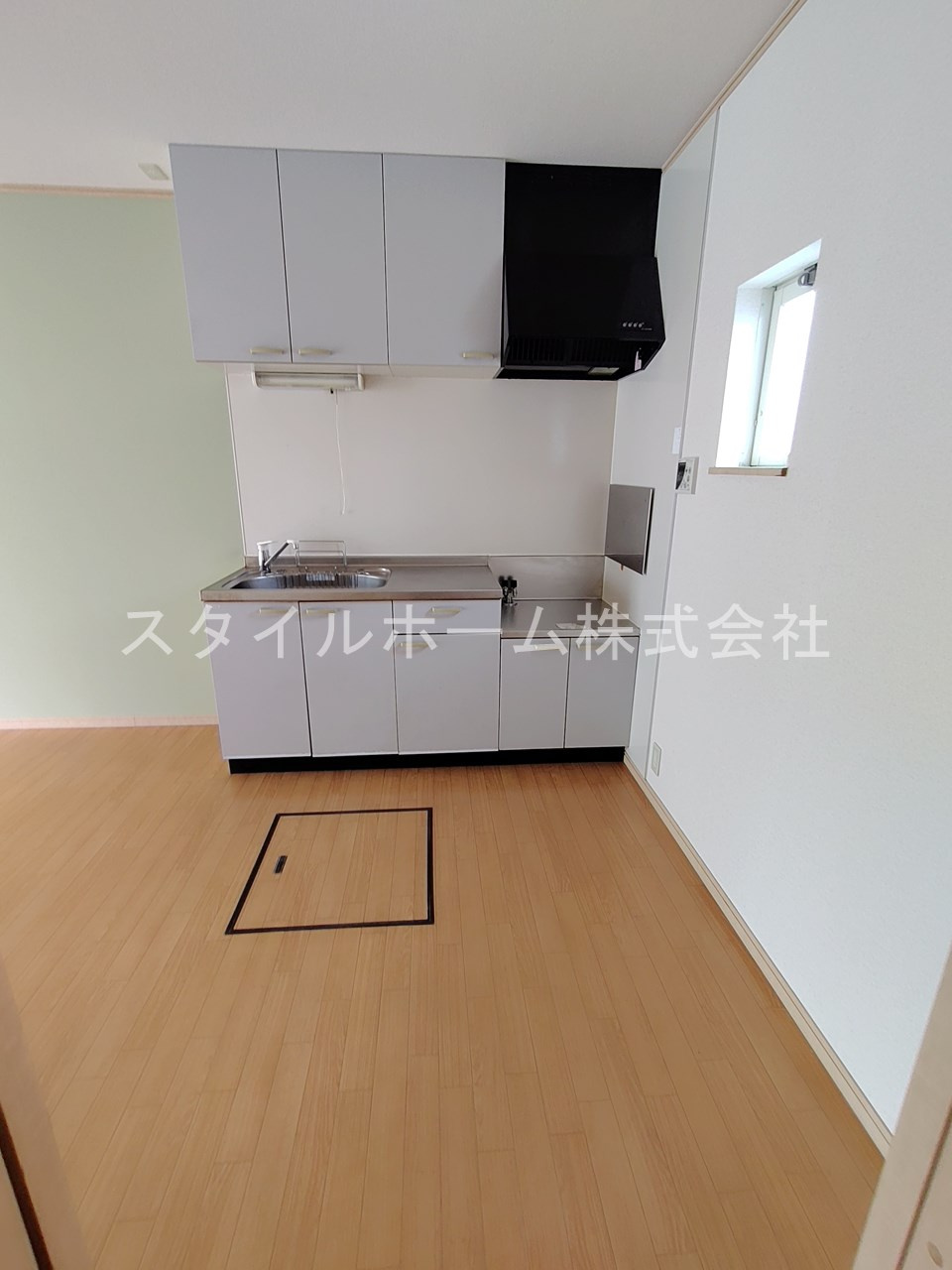 プラッサムコートＭＫ　Ｂのキッチン|別部屋写真です。