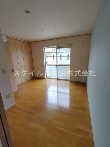 プラッサムコートＭＫ　Ｂの内装|別部屋写真です。