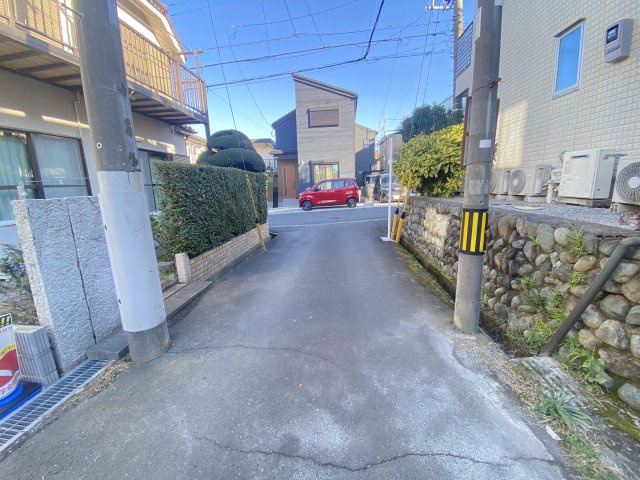 祝　成約済み　八王子市　散田町1丁目　新築戸建て　１期の前面道路含む現地写真|～仲介手数料無料☆八王子ひなた不動産～　八王子市散田町　新築戸建て