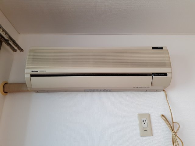 STビルの設備|エアコンです