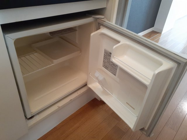 STビルの設備|ミニ冷蔵庫です