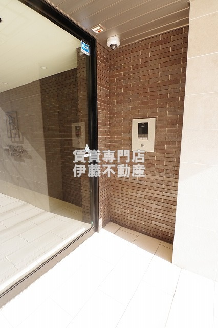 エステムコート名古屋平安通クチュールのエントランス