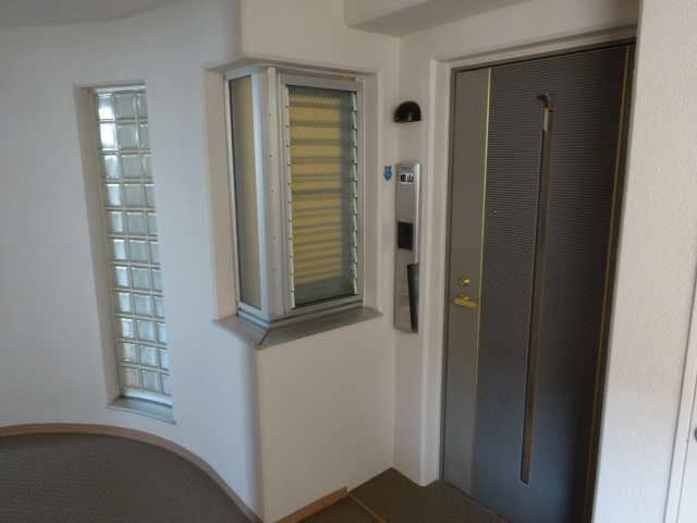 【エントランス】 | ヴィルブランシェ菖蒲ヶ丘 | ヴィルブランシェ菖蒲が丘（GoodHome）