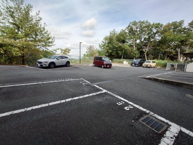 【駐車場】 | ヴィルブランシェ菖蒲ヶ丘 | ヴィルブランシェ菖蒲が丘（GoodHome）