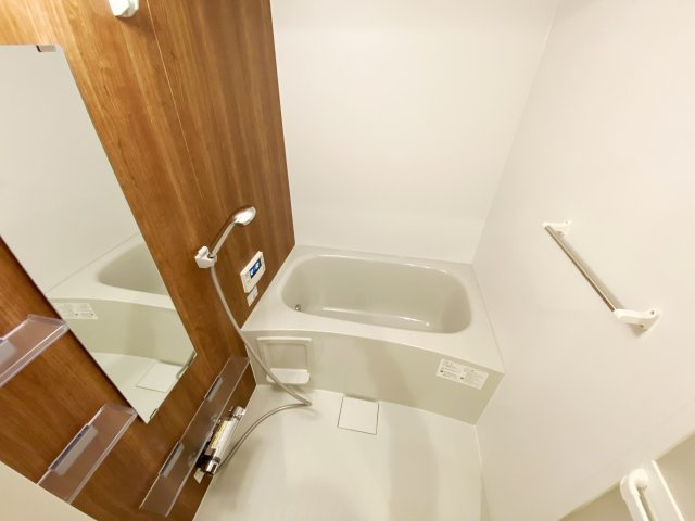 スマートグラン浦和岸町の浴室