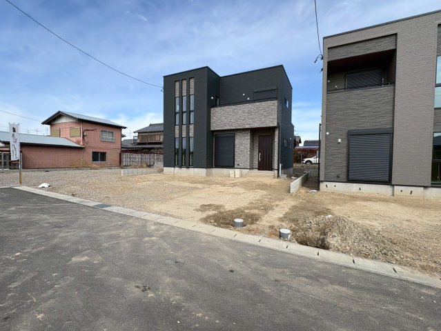 タマタウン　羽島市竹鼻小　全3区画分譲の駐車場|■駐車場　■ヤマダ不動産　株式会社リライフ　
■夢のマイホーム購入をフルサポートします！