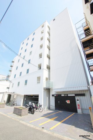 クレアジオーネ中之島西の外観