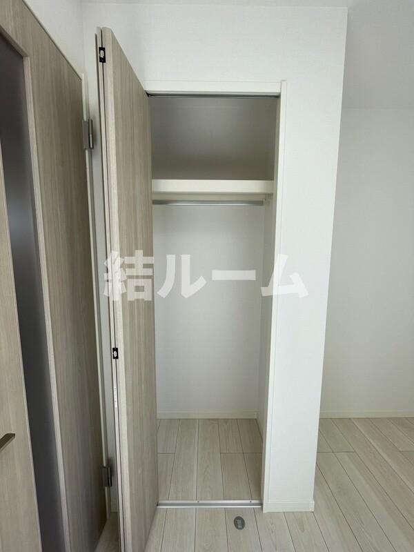 川口市芝４丁目のアパートの収納