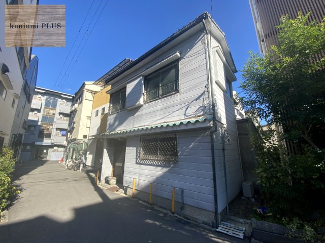 大阪市城東区成育4丁目の前面道路含む現地写真