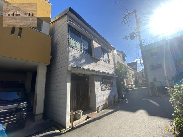 大阪市城東区成育4丁目の前面道路含む現地写真