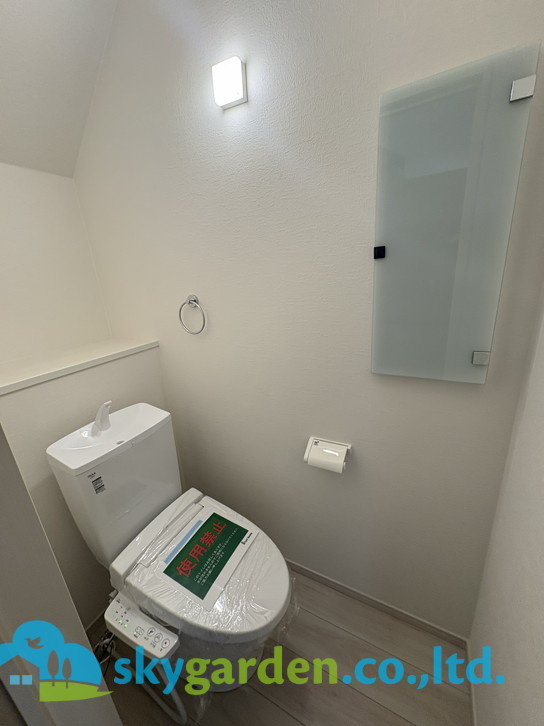 藤沢市亀井野8期　新築戸建　全3棟1号棟の前面道路含む現地写真