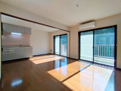 【居間・リビング】 | フローラ重根