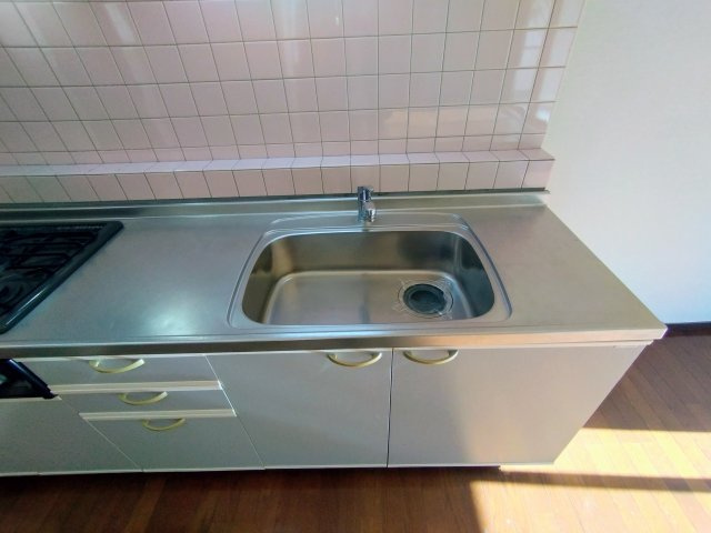 フローラ重根のキッチン