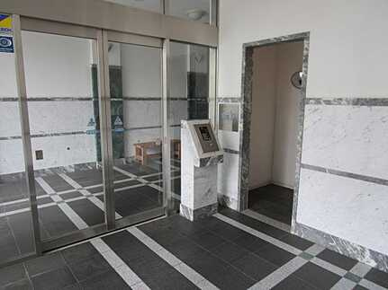 AcityヒルズパレットⅢ番館(A)のエントランス