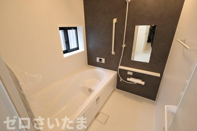 《仲介手数料無料》西区大字指扇235-16新築一戸建てハートフルタウンの浴室