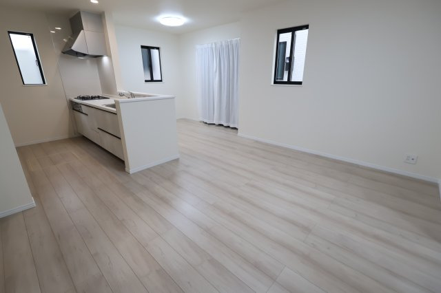 《仲介手数料無料》西区大字指扇235-16新築一戸建てハートフルタウン