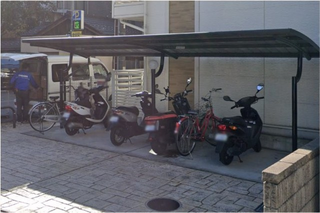 リモーネⅧのその他共用部分|バイク置き場・駐輪場です。