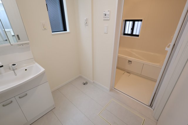 《仲介手数料無料》西区大字指扇235-16新築一戸建てハートフルタウン