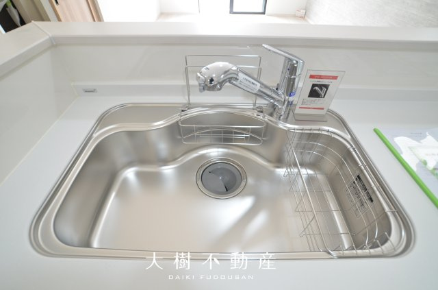 【キッチン】 | 座間市緑ケ丘3丁目　新築戸建て　全1棟【仲介手数料無料】