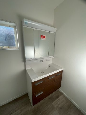 【新築分譲住宅】富士見市関沢３丁目の独立洗面台