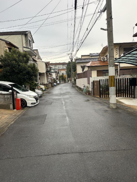 松ケ崎久土町の前面道路含む現地写真