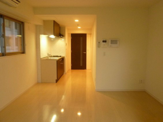 フレア・Fの居間・リビング