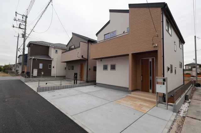 《仲介手数料無料》西区大字土屋170新築一戸建てリーブルガーデン