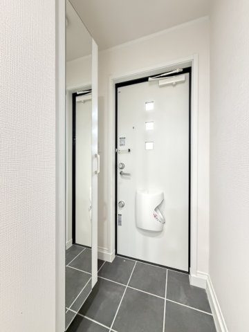 【新築】オークCの玄関