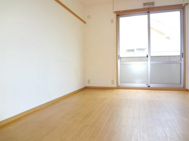 ウェルヴィラM.Mの洋室