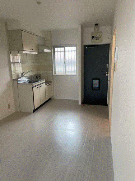 シャトレ新町【キャッシュバック対象物件】の居間・リビング