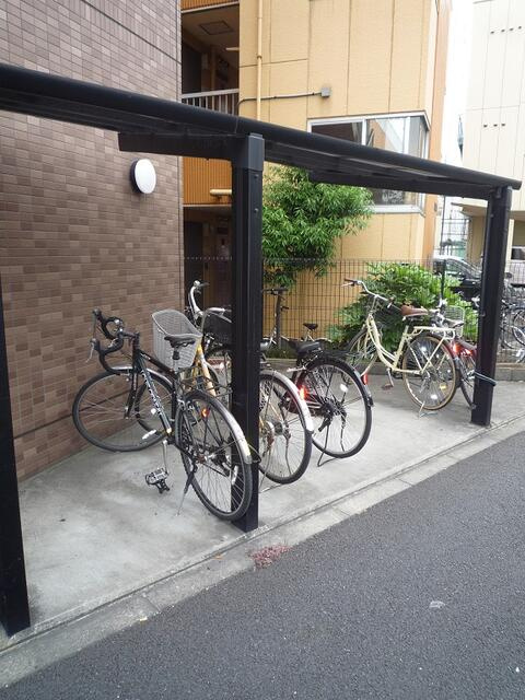 サンベールKの設備|駐輪場完備